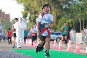 BIB: 7739
                            <button type="button" onclick="openModal(6500958)" class="btn btn-primary btn-sm float-right btn-popup" data-toggle="modal" data-target=".modal-high-quality">
                        <i class="fas fa-shopping-cart"></i> Add to Cart
                    </button>
                                            <button type="button" onclick="isThisMe(6500958, true)" class="btn btn-success btn-sm float-right btn-popup btn-isme hidden" data-toggle="tooltip" data-placement="bottom" title="นี่คือรูปของคุณใช่ไหม คลิกที่นี่เพื่อเอาเข้าอัลบั้ม">
                        <i class="fas fa-plus"></i> Add to album
                    </button>
                    <button type="button" onclick="isThisMe(6500958, false)" class="btn btn-warning btn-sm float-right btn-popup btn-isnotme hidden">
                        <i class="fas fa-ban"></i> Remove from album
                    </button>