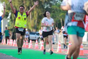 BIB: 6521
                            <button type="button" onclick="openModal(6501201)" class="btn btn-primary btn-sm float-right btn-popup" data-toggle="modal" data-target=".modal-high-quality">
                        <i class="fas fa-shopping-cart"></i> Add to Cart
                    </button>
                                            <button type="button" onclick="isThisMe(6501201, true)" class="btn btn-success btn-sm float-right btn-popup btn-isme hidden" data-toggle="tooltip" data-placement="bottom" title="นี่คือรูปของคุณใช่ไหม คลิกที่นี่เพื่อเอาเข้าอัลบั้ม">
                        <i class="fas fa-plus"></i> Add to album
                    </button>
                    <button type="button" onclick="isThisMe(6501201, false)" class="btn btn-warning btn-sm float-right btn-popup btn-isnotme hidden">
                        <i class="fas fa-ban"></i> Remove from album
                    </button>