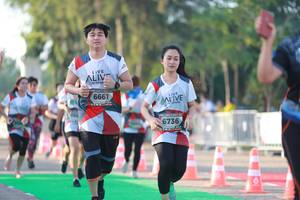 BIB: 6661, 6736
                            <button type="button" onclick="openModal(6502586)" class="btn btn-primary btn-sm float-right btn-popup" data-toggle="modal" data-target=".modal-high-quality">
                        <i class="fas fa-shopping-cart"></i> Add to Cart
                    </button>
                                            <button type="button" onclick="isThisMe(6502586, true)" class="btn btn-success btn-sm float-right btn-popup btn-isme hidden" data-toggle="tooltip" data-placement="bottom" title="นี่คือรูปของคุณใช่ไหม คลิกที่นี่เพื่อเอาเข้าอัลบั้ม">
                        <i class="fas fa-plus"></i> Add to album
                    </button>
                    <button type="button" onclick="isThisMe(6502586, false)" class="btn btn-warning btn-sm float-right btn-popup btn-isnotme hidden">
                        <i class="fas fa-ban"></i> Remove from album
                    </button>