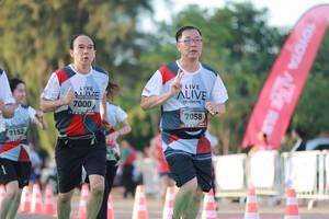 BIB: 7000, 7058, 7152
                            <button type="button" onclick="openModal(6501146)" class="btn btn-primary btn-sm float-right btn-popup" data-toggle="modal" data-target=".modal-high-quality">
                        <i class="fas fa-shopping-cart"></i> Add to Cart
                    </button>
                                            <button type="button" onclick="isThisMe(6501146, true)" class="btn btn-success btn-sm float-right btn-popup btn-isme hidden" data-toggle="tooltip" data-placement="bottom" title="นี่คือรูปของคุณใช่ไหม คลิกที่นี่เพื่อเอาเข้าอัลบั้ม">
                        <i class="fas fa-plus"></i> Add to album
                    </button>
                    <button type="button" onclick="isThisMe(6501146, false)" class="btn btn-warning btn-sm float-right btn-popup btn-isnotme hidden">
                        <i class="fas fa-ban"></i> Remove from album
                    </button>