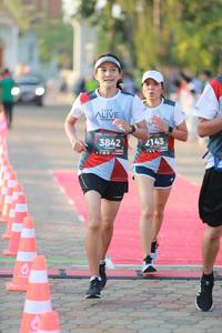 BIB: 3842, 2143, 124
                            <button type="button" onclick="openModal(6500453)" class="btn btn-primary btn-sm float-right btn-popup" data-toggle="modal" data-target=".modal-high-quality">
                        <i class="fas fa-shopping-cart"></i> Add to Cart
                    </button>
                                            <button type="button" onclick="isThisMe(6500453, true)" class="btn btn-success btn-sm float-right btn-popup btn-isme hidden" data-toggle="tooltip" data-placement="bottom" title="นี่คือรูปของคุณใช่ไหม คลิกที่นี่เพื่อเอาเข้าอัลบั้ม">
                        <i class="fas fa-plus"></i> Add to album
                    </button>
                    <button type="button" onclick="isThisMe(6500453, false)" class="btn btn-warning btn-sm float-right btn-popup btn-isnotme hidden">
                        <i class="fas fa-ban"></i> Remove from album
                    </button>