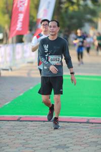 BIB: 6052
                            <button type="button" onclick="openModal(6500500)" class="btn btn-primary btn-sm float-right btn-popup" data-toggle="modal" data-target=".modal-high-quality">
                        <i class="fas fa-shopping-cart"></i> Add to Cart
                    </button>
                                            <button type="button" onclick="isThisMe(6500500, true)" class="btn btn-success btn-sm float-right btn-popup btn-isme hidden" data-toggle="tooltip" data-placement="bottom" title="นี่คือรูปของคุณใช่ไหม คลิกที่นี่เพื่อเอาเข้าอัลบั้ม">
                        <i class="fas fa-plus"></i> Add to album
                    </button>
                    <button type="button" onclick="isThisMe(6500500, false)" class="btn btn-warning btn-sm float-right btn-popup btn-isnotme hidden">
                        <i class="fas fa-ban"></i> Remove from album
                    </button>