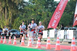 BIB: 3453
                            <button type="button" onclick="openModal(6501621)" class="btn btn-primary btn-sm float-right btn-popup" data-toggle="modal" data-target=".modal-high-quality">
                        <i class="fas fa-shopping-cart"></i> Add to Cart
                    </button>
                                            <button type="button" onclick="isThisMe(6501621, true)" class="btn btn-success btn-sm float-right btn-popup btn-isme hidden" data-toggle="tooltip" data-placement="bottom" title="นี่คือรูปของคุณใช่ไหม คลิกที่นี่เพื่อเอาเข้าอัลบั้ม">
                        <i class="fas fa-plus"></i> Add to album
                    </button>
                    <button type="button" onclick="isThisMe(6501621, false)" class="btn btn-warning btn-sm float-right btn-popup btn-isnotme hidden">
                        <i class="fas fa-ban"></i> Remove from album
                    </button>