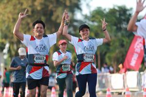 BIB: 6987, 7486, 7682
                            <button type="button" onclick="openModal(6501247)" class="btn btn-primary btn-sm float-right btn-popup" data-toggle="modal" data-target=".modal-high-quality">
                        <i class="fas fa-shopping-cart"></i> Add to Cart
                    </button>
                                            <button type="button" onclick="isThisMe(6501247, true)" class="btn btn-success btn-sm float-right btn-popup btn-isme hidden" data-toggle="tooltip" data-placement="bottom" title="นี่คือรูปของคุณใช่ไหม คลิกที่นี่เพื่อเอาเข้าอัลบั้ม">
                        <i class="fas fa-plus"></i> Add to album
                    </button>
                    <button type="button" onclick="isThisMe(6501247, false)" class="btn btn-warning btn-sm float-right btn-popup btn-isnotme hidden">
                        <i class="fas fa-ban"></i> Remove from album
                    </button>