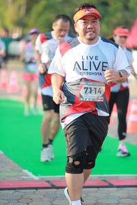 BIB: 7114
                            <button type="button" onclick="openModal(6502155)" class="btn btn-primary btn-sm float-right btn-popup" data-toggle="modal" data-target=".modal-high-quality">
                        <i class="fas fa-shopping-cart"></i> Add to Cart
                    </button>
                                            <button type="button" onclick="isThisMe(6502155, true)" class="btn btn-success btn-sm float-right btn-popup btn-isme hidden" data-toggle="tooltip" data-placement="bottom" title="นี่คือรูปของคุณใช่ไหม คลิกที่นี่เพื่อเอาเข้าอัลบั้ม">
                        <i class="fas fa-plus"></i> Add to album
                    </button>
                    <button type="button" onclick="isThisMe(6502155, false)" class="btn btn-warning btn-sm float-right btn-popup btn-isnotme hidden">
                        <i class="fas fa-ban"></i> Remove from album
                    </button>