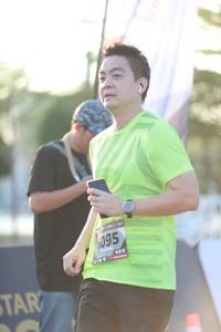 BIB: 095
                            <button type="button" onclick="openModal(6498972)" class="btn btn-primary btn-sm float-right btn-popup" data-toggle="modal" data-target=".modal-high-quality">
                        <i class="fas fa-shopping-cart"></i> Add to Cart
                    </button>
                                            <button type="button" onclick="isThisMe(6498972, true)" class="btn btn-success btn-sm float-right btn-popup btn-isme hidden" data-toggle="tooltip" data-placement="bottom" title="นี่คือรูปของคุณใช่ไหม คลิกที่นี่เพื่อเอาเข้าอัลบั้ม">
                        <i class="fas fa-plus"></i> Add to album
                    </button>
                    <button type="button" onclick="isThisMe(6498972, false)" class="btn btn-warning btn-sm float-right btn-popup btn-isnotme hidden">
                        <i class="fas fa-ban"></i> Remove from album
                    </button>