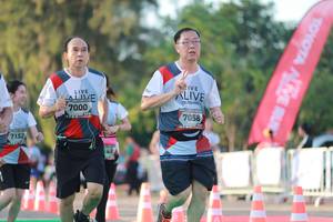 BIB: 7000, 7058, 7152
                            <button type="button" onclick="openModal(6501143)" class="btn btn-primary btn-sm float-right btn-popup" data-toggle="modal" data-target=".modal-high-quality">
                        <i class="fas fa-shopping-cart"></i> Add to Cart
                    </button>
                                            <button type="button" onclick="isThisMe(6501143, true)" class="btn btn-success btn-sm float-right btn-popup btn-isme hidden" data-toggle="tooltip" data-placement="bottom" title="นี่คือรูปของคุณใช่ไหม คลิกที่นี่เพื่อเอาเข้าอัลบั้ม">
                        <i class="fas fa-plus"></i> Add to album
                    </button>
                    <button type="button" onclick="isThisMe(6501143, false)" class="btn btn-warning btn-sm float-right btn-popup btn-isnotme hidden">
                        <i class="fas fa-ban"></i> Remove from album
                    </button>