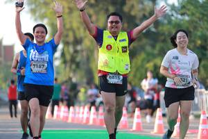 BIB: 7187, 6815, 521
                            <button type="button" onclick="openModal(6501202)" class="btn btn-primary btn-sm float-right btn-popup" data-toggle="modal" data-target=".modal-high-quality">
                        <i class="fas fa-shopping-cart"></i> Add to Cart
                    </button>
                                            <button type="button" onclick="isThisMe(6501202, true)" class="btn btn-success btn-sm float-right btn-popup btn-isme hidden" data-toggle="tooltip" data-placement="bottom" title="นี่คือรูปของคุณใช่ไหม คลิกที่นี่เพื่อเอาเข้าอัลบั้ม">
                        <i class="fas fa-plus"></i> Add to album
                    </button>
                    <button type="button" onclick="isThisMe(6501202, false)" class="btn btn-warning btn-sm float-right btn-popup btn-isnotme hidden">
                        <i class="fas fa-ban"></i> Remove from album
                    </button>