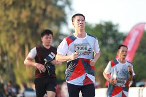 BIB: 7066, 6858
                            <button type="button" onclick="openModal(6500894)" class="btn btn-primary btn-sm float-right btn-popup" data-toggle="modal" data-target=".modal-high-quality">
                        <i class="fas fa-shopping-cart"></i> Add to Cart
                    </button>
                                            <button type="button" onclick="isThisMe(6500894, true)" class="btn btn-success btn-sm float-right btn-popup btn-isme hidden" data-toggle="tooltip" data-placement="bottom" title="นี่คือรูปของคุณใช่ไหม คลิกที่นี่เพื่อเอาเข้าอัลบั้ม">
                        <i class="fas fa-plus"></i> Add to album
                    </button>
                    <button type="button" onclick="isThisMe(6500894, false)" class="btn btn-warning btn-sm float-right btn-popup btn-isnotme hidden">
                        <i class="fas fa-ban"></i> Remove from album
                    </button>