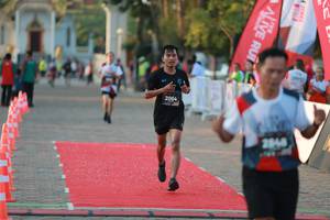 BIB: 2064, 2848
                            <button type="button" onclick="openModal(6493458)" class="btn btn-primary btn-sm float-right btn-popup" data-toggle="modal" data-target=".modal-high-quality">
                        <i class="fas fa-shopping-cart"></i> Add to Cart
                    </button>
                                            <button type="button" onclick="isThisMe(6493458, true)" class="btn btn-success btn-sm float-right btn-popup btn-isme hidden" data-toggle="tooltip" data-placement="bottom" title="นี่คือรูปของคุณใช่ไหม คลิกที่นี่เพื่อเอาเข้าอัลบั้ม">
                        <i class="fas fa-plus"></i> Add to album
                    </button>
                    <button type="button" onclick="isThisMe(6493458, false)" class="btn btn-warning btn-sm float-right btn-popup btn-isnotme hidden">
                        <i class="fas fa-ban"></i> Remove from album
                    </button>