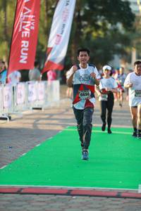 BIB: 6836
                            <button type="button" onclick="openModal(6500346)" class="btn btn-primary btn-sm float-right btn-popup" data-toggle="modal" data-target=".modal-high-quality">
                        <i class="fas fa-shopping-cart"></i> Add to Cart
                    </button>
                                            <button type="button" onclick="isThisMe(6500346, true)" class="btn btn-success btn-sm float-right btn-popup btn-isme hidden" data-toggle="tooltip" data-placement="bottom" title="นี่คือรูปของคุณใช่ไหม คลิกที่นี่เพื่อเอาเข้าอัลบั้ม">
                        <i class="fas fa-plus"></i> Add to album
                    </button>
                    <button type="button" onclick="isThisMe(6500346, false)" class="btn btn-warning btn-sm float-right btn-popup btn-isnotme hidden">
                        <i class="fas fa-ban"></i> Remove from album
                    </button>