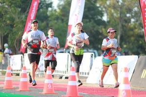 BIB: 2632, 2191, 2206
                            <button type="button" onclick="openModal(6503938)" class="btn btn-primary btn-sm float-right btn-popup" data-toggle="modal" data-target=".modal-high-quality">
                        <i class="fas fa-shopping-cart"></i> Add to Cart
                    </button>
                                            <button type="button" onclick="isThisMe(6503938, true)" class="btn btn-success btn-sm float-right btn-popup btn-isme hidden" data-toggle="tooltip" data-placement="bottom" title="นี่คือรูปของคุณใช่ไหม คลิกที่นี่เพื่อเอาเข้าอัลบั้ม">
                        <i class="fas fa-plus"></i> Add to album
                    </button>
                    <button type="button" onclick="isThisMe(6503938, false)" class="btn btn-warning btn-sm float-right btn-popup btn-isnotme hidden">
                        <i class="fas fa-ban"></i> Remove from album
                    </button>