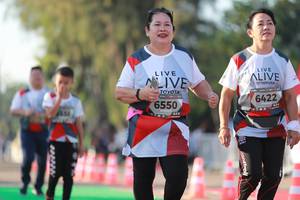 BIB: 6422, 6550
                            <button type="button" onclick="openModal(6504282)" class="btn btn-primary btn-sm float-right btn-popup" data-toggle="modal" data-target=".modal-high-quality">
                        <i class="fas fa-shopping-cart"></i> Add to Cart
                    </button>
                                            <button type="button" onclick="isThisMe(6504282, true)" class="btn btn-success btn-sm float-right btn-popup btn-isme hidden" data-toggle="tooltip" data-placement="bottom" title="นี่คือรูปของคุณใช่ไหม คลิกที่นี่เพื่อเอาเข้าอัลบั้ม">
                        <i class="fas fa-plus"></i> Add to album
                    </button>
                    <button type="button" onclick="isThisMe(6504282, false)" class="btn btn-warning btn-sm float-right btn-popup btn-isnotme hidden">
                        <i class="fas fa-ban"></i> Remove from album
                    </button>