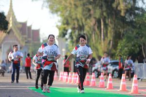 BIB: 6422, 6550
                            <button type="button" onclick="openModal(6504255)" class="btn btn-primary btn-sm float-right btn-popup" data-toggle="modal" data-target=".modal-high-quality">
                        <i class="fas fa-shopping-cart"></i> Add to Cart
                    </button>
                                            <button type="button" onclick="isThisMe(6504255, true)" class="btn btn-success btn-sm float-right btn-popup btn-isme hidden" data-toggle="tooltip" data-placement="bottom" title="นี่คือรูปของคุณใช่ไหม คลิกที่นี่เพื่อเอาเข้าอัลบั้ม">
                        <i class="fas fa-plus"></i> Add to album
                    </button>
                    <button type="button" onclick="isThisMe(6504255, false)" class="btn btn-warning btn-sm float-right btn-popup btn-isnotme hidden">
                        <i class="fas fa-ban"></i> Remove from album
                    </button>