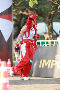 BIB: 380
                            <button type="button" onclick="openModal(6502958)" class="btn btn-primary btn-sm float-right btn-popup" data-toggle="modal" data-target=".modal-high-quality">
                        <i class="fas fa-shopping-cart"></i> Add to Cart
                    </button>
                                            <button type="button" onclick="isThisMe(6502958, true)" class="btn btn-success btn-sm float-right btn-popup btn-isme hidden" data-toggle="tooltip" data-placement="bottom" title="นี่คือรูปของคุณใช่ไหม คลิกที่นี่เพื่อเอาเข้าอัลบั้ม">
                        <i class="fas fa-plus"></i> Add to album
                    </button>
                    <button type="button" onclick="isThisMe(6502958, false)" class="btn btn-warning btn-sm float-right btn-popup btn-isnotme hidden">
                        <i class="fas fa-ban"></i> Remove from album
                    </button>