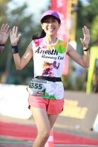 BIB: 6355, 2019
                            <button type="button" onclick="openModal(6502182)" class="btn btn-primary btn-sm float-right btn-popup" data-toggle="modal" data-target=".modal-high-quality">
                        <i class="fas fa-shopping-cart"></i> Add to Cart
                    </button>
                                            <button type="button" onclick="isThisMe(6502182, true)" class="btn btn-success btn-sm float-right btn-popup btn-isme hidden" data-toggle="tooltip" data-placement="bottom" title="นี่คือรูปของคุณใช่ไหม คลิกที่นี่เพื่อเอาเข้าอัลบั้ม">
                        <i class="fas fa-plus"></i> Add to album
                    </button>
                    <button type="button" onclick="isThisMe(6502182, false)" class="btn btn-warning btn-sm float-right btn-popup btn-isnotme hidden">
                        <i class="fas fa-ban"></i> Remove from album
                    </button>