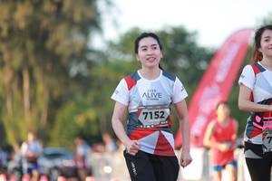 BIB: 7152
                            <button type="button" onclick="openModal(6501149)" class="btn btn-primary btn-sm float-right btn-popup" data-toggle="modal" data-target=".modal-high-quality">
                        <i class="fas fa-shopping-cart"></i> Add to Cart
                    </button>
                                            <button type="button" onclick="isThisMe(6501149, true)" class="btn btn-success btn-sm float-right btn-popup btn-isme hidden" data-toggle="tooltip" data-placement="bottom" title="นี่คือรูปของคุณใช่ไหม คลิกที่นี่เพื่อเอาเข้าอัลบั้ม">
                        <i class="fas fa-plus"></i> Add to album
                    </button>
                    <button type="button" onclick="isThisMe(6501149, false)" class="btn btn-warning btn-sm float-right btn-popup btn-isnotme hidden">
                        <i class="fas fa-ban"></i> Remove from album
                    </button>