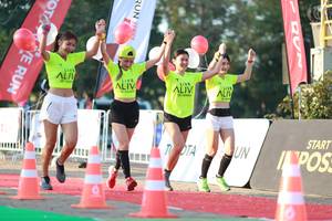 BIB: 
                            <button type="button" onclick="openModal(6501556)" class="btn btn-primary btn-sm float-right btn-popup" data-toggle="modal" data-target=".modal-high-quality">
                        <i class="fas fa-shopping-cart"></i> Add to Cart
                    </button>
                                            <button type="button" onclick="isThisMe(6501556, true)" class="btn btn-success btn-sm float-right btn-popup btn-isme hidden" data-toggle="tooltip" data-placement="bottom" title="นี่คือรูปของคุณใช่ไหม คลิกที่นี่เพื่อเอาเข้าอัลบั้ม">
                        <i class="fas fa-plus"></i> Add to album
                    </button>
                    <button type="button" onclick="isThisMe(6501556, false)" class="btn btn-warning btn-sm float-right btn-popup btn-isnotme hidden">
                        <i class="fas fa-ban"></i> Remove from album
                    </button>