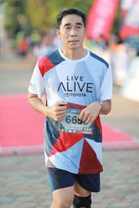 BIB: 669
                            <button type="button" onclick="openModal(6498187)" class="btn btn-primary btn-sm float-right btn-popup" data-toggle="modal" data-target=".modal-high-quality">
                        <i class="fas fa-shopping-cart"></i> Add to Cart
                    </button>
                                            <button type="button" onclick="isThisMe(6498187, true)" class="btn btn-success btn-sm float-right btn-popup btn-isme hidden" data-toggle="tooltip" data-placement="bottom" title="นี่คือรูปของคุณใช่ไหม คลิกที่นี่เพื่อเอาเข้าอัลบั้ม">
                        <i class="fas fa-plus"></i> Add to album
                    </button>
                    <button type="button" onclick="isThisMe(6498187, false)" class="btn btn-warning btn-sm float-right btn-popup btn-isnotme hidden">
                        <i class="fas fa-ban"></i> Remove from album
                    </button>