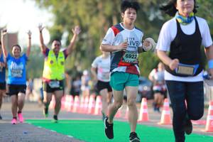 BIB: 6922
                            <button type="button" onclick="openModal(6501198)" class="btn btn-primary btn-sm float-right btn-popup" data-toggle="modal" data-target=".modal-high-quality">
                        <i class="fas fa-shopping-cart"></i> Add to Cart
                    </button>
                                            <button type="button" onclick="isThisMe(6501198, true)" class="btn btn-success btn-sm float-right btn-popup btn-isme hidden" data-toggle="tooltip" data-placement="bottom" title="นี่คือรูปของคุณใช่ไหม คลิกที่นี่เพื่อเอาเข้าอัลบั้ม">
                        <i class="fas fa-plus"></i> Add to album
                    </button>
                    <button type="button" onclick="isThisMe(6501198, false)" class="btn btn-warning btn-sm float-right btn-popup btn-isnotme hidden">
                        <i class="fas fa-ban"></i> Remove from album
                    </button>