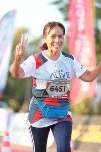 BIB: 6451
                            <button type="button" onclick="openModal(6500775)" class="btn btn-primary btn-sm float-right btn-popup" data-toggle="modal" data-target=".modal-high-quality">
                        <i class="fas fa-shopping-cart"></i> Add to Cart
                    </button>
                                            <button type="button" onclick="isThisMe(6500775, true)" class="btn btn-success btn-sm float-right btn-popup btn-isme hidden" data-toggle="tooltip" data-placement="bottom" title="นี่คือรูปของคุณใช่ไหม คลิกที่นี่เพื่อเอาเข้าอัลบั้ม">
                        <i class="fas fa-plus"></i> Add to album
                    </button>
                    <button type="button" onclick="isThisMe(6500775, false)" class="btn btn-warning btn-sm float-right btn-popup btn-isnotme hidden">
                        <i class="fas fa-ban"></i> Remove from album
                    </button>