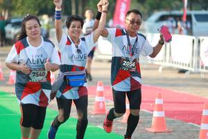 BIB: 2056, 7540, 
                            <button type="button" onclick="openModal(6502883)" class="btn btn-primary btn-sm float-right btn-popup" data-toggle="modal" data-target=".modal-high-quality">
                        <i class="fas fa-shopping-cart"></i> Add to Cart
                    </button>
                                            <button type="button" onclick="isThisMe(6502883, true)" class="btn btn-success btn-sm float-right btn-popup btn-isme hidden" data-toggle="tooltip" data-placement="bottom" title="นี่คือรูปของคุณใช่ไหม คลิกที่นี่เพื่อเอาเข้าอัลบั้ม">
                        <i class="fas fa-plus"></i> Add to album
                    </button>
                    <button type="button" onclick="isThisMe(6502883, false)" class="btn btn-warning btn-sm float-right btn-popup btn-isnotme hidden">
                        <i class="fas fa-ban"></i> Remove from album
                    </button>