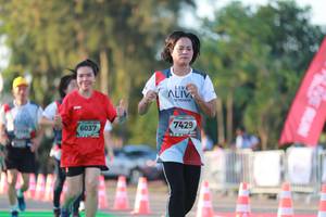 BIB: 7429, 6037
                            <button type="button" onclick="openModal(6500874)" class="btn btn-primary btn-sm float-right btn-popup" data-toggle="modal" data-target=".modal-high-quality">
                        <i class="fas fa-shopping-cart"></i> Add to Cart
                    </button>
                                            <button type="button" onclick="isThisMe(6500874, true)" class="btn btn-success btn-sm float-right btn-popup btn-isme hidden" data-toggle="tooltip" data-placement="bottom" title="นี่คือรูปของคุณใช่ไหม คลิกที่นี่เพื่อเอาเข้าอัลบั้ม">
                        <i class="fas fa-plus"></i> Add to album
                    </button>
                    <button type="button" onclick="isThisMe(6500874, false)" class="btn btn-warning btn-sm float-right btn-popup btn-isnotme hidden">
                        <i class="fas fa-ban"></i> Remove from album
                    </button>