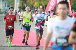 BIB: 3690, 3803, 3135
                            <button type="button" onclick="openModal(6493420)" class="btn btn-primary btn-sm float-right btn-popup" data-toggle="modal" data-target=".modal-high-quality">
                        <i class="fas fa-shopping-cart"></i> Add to Cart
                    </button>
                                            <button type="button" onclick="isThisMe(6493420, true)" class="btn btn-success btn-sm float-right btn-popup btn-isme hidden" data-toggle="tooltip" data-placement="bottom" title="นี่คือรูปของคุณใช่ไหม คลิกที่นี่เพื่อเอาเข้าอัลบั้ม">
                        <i class="fas fa-plus"></i> Add to album
                    </button>
                    <button type="button" onclick="isThisMe(6493420, false)" class="btn btn-warning btn-sm float-right btn-popup btn-isnotme hidden">
                        <i class="fas fa-ban"></i> Remove from album
                    </button>