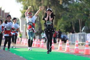 BIB: 6910, 3772, 7419
                            <button type="button" onclick="openModal(6504921)" class="btn btn-primary btn-sm float-right btn-popup" data-toggle="modal" data-target=".modal-high-quality">
                        <i class="fas fa-shopping-cart"></i> Add to Cart
                    </button>
                                            <button type="button" onclick="isThisMe(6504921, true)" class="btn btn-success btn-sm float-right btn-popup btn-isme hidden" data-toggle="tooltip" data-placement="bottom" title="นี่คือรูปของคุณใช่ไหม คลิกที่นี่เพื่อเอาเข้าอัลบั้ม">
                        <i class="fas fa-plus"></i> Add to album
                    </button>
                    <button type="button" onclick="isThisMe(6504921, false)" class="btn btn-warning btn-sm float-right btn-popup btn-isnotme hidden">
                        <i class="fas fa-ban"></i> Remove from album
                    </button>