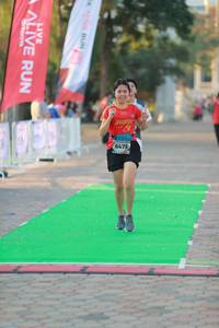 BIB: 6475
                            <button type="button" onclick="openModal(6498203)" class="btn btn-primary btn-sm float-right btn-popup" data-toggle="modal" data-target=".modal-high-quality">
                        <i class="fas fa-shopping-cart"></i> Add to Cart
                    </button>
                                            <button type="button" onclick="isThisMe(6498203, true)" class="btn btn-success btn-sm float-right btn-popup btn-isme hidden" data-toggle="tooltip" data-placement="bottom" title="นี่คือรูปของคุณใช่ไหม คลิกที่นี่เพื่อเอาเข้าอัลบั้ม">
                        <i class="fas fa-plus"></i> Add to album
                    </button>
                    <button type="button" onclick="isThisMe(6498203, false)" class="btn btn-warning btn-sm float-right btn-popup btn-isnotme hidden">
                        <i class="fas fa-ban"></i> Remove from album
                    </button>