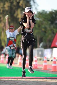 BIB: 5910, 3772
                            <button type="button" onclick="openModal(6504928)" class="btn btn-primary btn-sm float-right btn-popup" data-toggle="modal" data-target=".modal-high-quality">
                        <i class="fas fa-shopping-cart"></i> Add to Cart
                    </button>
                                            <button type="button" onclick="isThisMe(6504928, true)" class="btn btn-success btn-sm float-right btn-popup btn-isme hidden" data-toggle="tooltip" data-placement="bottom" title="นี่คือรูปของคุณใช่ไหม คลิกที่นี่เพื่อเอาเข้าอัลบั้ม">
                        <i class="fas fa-plus"></i> Add to album
                    </button>
                    <button type="button" onclick="isThisMe(6504928, false)" class="btn btn-warning btn-sm float-right btn-popup btn-isnotme hidden">
                        <i class="fas fa-ban"></i> Remove from album
                    </button>