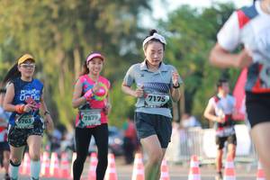 BIB: 7175, 7879, 763
                            <button type="button" onclick="openModal(6500927)" class="btn btn-primary btn-sm float-right btn-popup" data-toggle="modal" data-target=".modal-high-quality">
                        <i class="fas fa-shopping-cart"></i> Add to Cart
                    </button>
                                            <button type="button" onclick="isThisMe(6500927, true)" class="btn btn-success btn-sm float-right btn-popup btn-isme hidden" data-toggle="tooltip" data-placement="bottom" title="นี่คือรูปของคุณใช่ไหม คลิกที่นี่เพื่อเอาเข้าอัลบั้ม">
                        <i class="fas fa-plus"></i> Add to album
                    </button>
                    <button type="button" onclick="isThisMe(6500927, false)" class="btn btn-warning btn-sm float-right btn-popup btn-isnotme hidden">
                        <i class="fas fa-ban"></i> Remove from album
                    </button>