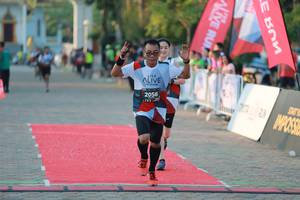 BIB: 2056, 
                            <button type="button" onclick="openModal(6493438)" class="btn btn-primary btn-sm float-right btn-popup" data-toggle="modal" data-target=".modal-high-quality">
                        <i class="fas fa-shopping-cart"></i> Add to Cart
                    </button>
                                            <button type="button" onclick="isThisMe(6493438, true)" class="btn btn-success btn-sm float-right btn-popup btn-isme hidden" data-toggle="tooltip" data-placement="bottom" title="นี่คือรูปของคุณใช่ไหม คลิกที่นี่เพื่อเอาเข้าอัลบั้ม">
                        <i class="fas fa-plus"></i> Add to album
                    </button>
                    <button type="button" onclick="isThisMe(6493438, false)" class="btn btn-warning btn-sm float-right btn-popup btn-isnotme hidden">
                        <i class="fas fa-ban"></i> Remove from album
                    </button>