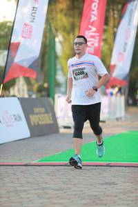 BIB: 6088
                            <button type="button" onclick="openModal(6499210)" class="btn btn-primary btn-sm float-right btn-popup" data-toggle="modal" data-target=".modal-high-quality">
                        <i class="fas fa-shopping-cart"></i> Add to Cart
                    </button>
                                            <button type="button" onclick="isThisMe(6499210, true)" class="btn btn-success btn-sm float-right btn-popup btn-isme hidden" data-toggle="tooltip" data-placement="bottom" title="นี่คือรูปของคุณใช่ไหม คลิกที่นี่เพื่อเอาเข้าอัลบั้ม">
                        <i class="fas fa-plus"></i> Add to album
                    </button>
                    <button type="button" onclick="isThisMe(6499210, false)" class="btn btn-warning btn-sm float-right btn-popup btn-isnotme hidden">
                        <i class="fas fa-ban"></i> Remove from album
                    </button>