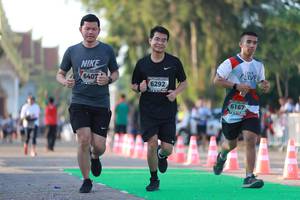 BIB: 6407, 6292, 6167
                            <button type="button" onclick="openModal(6501564)" class="btn btn-primary btn-sm float-right btn-popup" data-toggle="modal" data-target=".modal-high-quality">
                        <i class="fas fa-shopping-cart"></i> Add to Cart
                    </button>
                                            <button type="button" onclick="isThisMe(6501564, true)" class="btn btn-success btn-sm float-right btn-popup btn-isme hidden" data-toggle="tooltip" data-placement="bottom" title="นี่คือรูปของคุณใช่ไหม คลิกที่นี่เพื่อเอาเข้าอัลบั้ม">
                        <i class="fas fa-plus"></i> Add to album
                    </button>
                    <button type="button" onclick="isThisMe(6501564, false)" class="btn btn-warning btn-sm float-right btn-popup btn-isnotme hidden">
                        <i class="fas fa-ban"></i> Remove from album
                    </button>