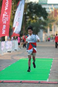 BIB: 640
                            <button type="button" onclick="openModal(6497614)" class="btn btn-primary btn-sm float-right btn-popup" data-toggle="modal" data-target=".modal-high-quality">
                        <i class="fas fa-shopping-cart"></i> Add to Cart
                    </button>
                                            <button type="button" onclick="isThisMe(6497614, true)" class="btn btn-success btn-sm float-right btn-popup btn-isme hidden" data-toggle="tooltip" data-placement="bottom" title="นี่คือรูปของคุณใช่ไหม คลิกที่นี่เพื่อเอาเข้าอัลบั้ม">
                        <i class="fas fa-plus"></i> Add to album
                    </button>
                    <button type="button" onclick="isThisMe(6497614, false)" class="btn btn-warning btn-sm float-right btn-popup btn-isnotme hidden">
                        <i class="fas fa-ban"></i> Remove from album
                    </button>