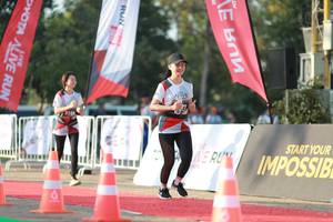 BIB: 3105
                            <button type="button" onclick="openModal(6504395)" class="btn btn-primary btn-sm float-right btn-popup" data-toggle="modal" data-target=".modal-high-quality">
                        <i class="fas fa-shopping-cart"></i> Add to Cart
                    </button>
                                            <button type="button" onclick="isThisMe(6504395, true)" class="btn btn-success btn-sm float-right btn-popup btn-isme hidden" data-toggle="tooltip" data-placement="bottom" title="นี่คือรูปของคุณใช่ไหม คลิกที่นี่เพื่อเอาเข้าอัลบั้ม">
                        <i class="fas fa-plus"></i> Add to album
                    </button>
                    <button type="button" onclick="isThisMe(6504395, false)" class="btn btn-warning btn-sm float-right btn-popup btn-isnotme hidden">
                        <i class="fas fa-ban"></i> Remove from album
                    </button>