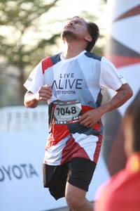 BIB: 7048
                            <button type="button" onclick="openModal(6498983)" class="btn btn-primary btn-sm float-right btn-popup" data-toggle="modal" data-target=".modal-high-quality">
                        <i class="fas fa-shopping-cart"></i> Add to Cart
                    </button>
                                            <button type="button" onclick="isThisMe(6498983, true)" class="btn btn-success btn-sm float-right btn-popup btn-isme hidden" data-toggle="tooltip" data-placement="bottom" title="นี่คือรูปของคุณใช่ไหม คลิกที่นี่เพื่อเอาเข้าอัลบั้ม">
                        <i class="fas fa-plus"></i> Add to album
                    </button>
                    <button type="button" onclick="isThisMe(6498983, false)" class="btn btn-warning btn-sm float-right btn-popup btn-isnotme hidden">
                        <i class="fas fa-ban"></i> Remove from album
                    </button>