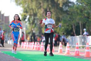 BIB: 7197, 7835
                            <button type="button" onclick="openModal(6504061)" class="btn btn-primary btn-sm float-right btn-popup" data-toggle="modal" data-target=".modal-high-quality">
                        <i class="fas fa-shopping-cart"></i> Add to Cart
                    </button>
                                            <button type="button" onclick="isThisMe(6504061, true)" class="btn btn-success btn-sm float-right btn-popup btn-isme hidden" data-toggle="tooltip" data-placement="bottom" title="นี่คือรูปของคุณใช่ไหม คลิกที่นี่เพื่อเอาเข้าอัลบั้ม">
                        <i class="fas fa-plus"></i> Add to album
                    </button>
                    <button type="button" onclick="isThisMe(6504061, false)" class="btn btn-warning btn-sm float-right btn-popup btn-isnotme hidden">
                        <i class="fas fa-ban"></i> Remove from album
                    </button>