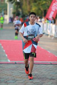 BIB: 2621
                            <button type="button" onclick="openModal(6493719)" class="btn btn-primary btn-sm float-right btn-popup" data-toggle="modal" data-target=".modal-high-quality">
                        <i class="fas fa-shopping-cart"></i> Add to Cart
                    </button>
                                            <button type="button" onclick="isThisMe(6493719, true)" class="btn btn-success btn-sm float-right btn-popup btn-isme hidden" data-toggle="tooltip" data-placement="bottom" title="นี่คือรูปของคุณใช่ไหม คลิกที่นี่เพื่อเอาเข้าอัลบั้ม">
                        <i class="fas fa-plus"></i> Add to album
                    </button>
                    <button type="button" onclick="isThisMe(6493719, false)" class="btn btn-warning btn-sm float-right btn-popup btn-isnotme hidden">
                        <i class="fas fa-ban"></i> Remove from album
                    </button>