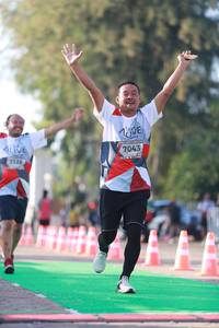 BIB: 7043, 7126
                            <button type="button" onclick="openModal(6504103)" class="btn btn-primary btn-sm float-right btn-popup" data-toggle="modal" data-target=".modal-high-quality">
                        <i class="fas fa-shopping-cart"></i> Add to Cart
                    </button>
                                            <button type="button" onclick="isThisMe(6504103, true)" class="btn btn-success btn-sm float-right btn-popup btn-isme hidden" data-toggle="tooltip" data-placement="bottom" title="นี่คือรูปของคุณใช่ไหม คลิกที่นี่เพื่อเอาเข้าอัลบั้ม">
                        <i class="fas fa-plus"></i> Add to album
                    </button>
                    <button type="button" onclick="isThisMe(6504103, false)" class="btn btn-warning btn-sm float-right btn-popup btn-isnotme hidden">
                        <i class="fas fa-ban"></i> Remove from album
                    </button>