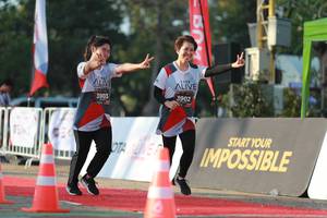 BIB: 3902, 3903
                            <button type="button" onclick="openModal(6504160)" class="btn btn-primary btn-sm float-right btn-popup" data-toggle="modal" data-target=".modal-high-quality">
                        <i class="fas fa-shopping-cart"></i> Add to Cart
                    </button>
                                            <button type="button" onclick="isThisMe(6504160, true)" class="btn btn-success btn-sm float-right btn-popup btn-isme hidden" data-toggle="tooltip" data-placement="bottom" title="นี่คือรูปของคุณใช่ไหม คลิกที่นี่เพื่อเอาเข้าอัลบั้ม">
                        <i class="fas fa-plus"></i> Add to album
                    </button>
                    <button type="button" onclick="isThisMe(6504160, false)" class="btn btn-warning btn-sm float-right btn-popup btn-isnotme hidden">
                        <i class="fas fa-ban"></i> Remove from album
                    </button>