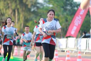 BIB: 7292, 704
                            <button type="button" onclick="openModal(6502660)" class="btn btn-primary btn-sm float-right btn-popup" data-toggle="modal" data-target=".modal-high-quality">
                        <i class="fas fa-shopping-cart"></i> Add to Cart
                    </button>
                                            <button type="button" onclick="isThisMe(6502660, true)" class="btn btn-success btn-sm float-right btn-popup btn-isme hidden" data-toggle="tooltip" data-placement="bottom" title="นี่คือรูปของคุณใช่ไหม คลิกที่นี่เพื่อเอาเข้าอัลบั้ม">
                        <i class="fas fa-plus"></i> Add to album
                    </button>
                    <button type="button" onclick="isThisMe(6502660, false)" class="btn btn-warning btn-sm float-right btn-popup btn-isnotme hidden">
                        <i class="fas fa-ban"></i> Remove from album
                    </button>