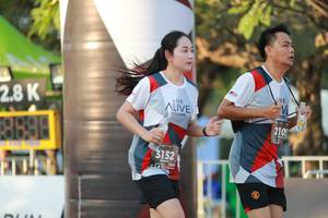 BIB: 210, 3152
                            <button type="button" onclick="openModal(6501072)" class="btn btn-primary btn-sm float-right btn-popup" data-toggle="modal" data-target=".modal-high-quality">
                        <i class="fas fa-shopping-cart"></i> Add to Cart
                    </button>
                                            <button type="button" onclick="isThisMe(6501072, true)" class="btn btn-success btn-sm float-right btn-popup btn-isme hidden" data-toggle="tooltip" data-placement="bottom" title="นี่คือรูปของคุณใช่ไหม คลิกที่นี่เพื่อเอาเข้าอัลบั้ม">
                        <i class="fas fa-plus"></i> Add to album
                    </button>
                    <button type="button" onclick="isThisMe(6501072, false)" class="btn btn-warning btn-sm float-right btn-popup btn-isnotme hidden">
                        <i class="fas fa-ban"></i> Remove from album
                    </button>