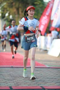 BIB: 3076
                            <button type="button" onclick="openModal(6499046)" class="btn btn-primary btn-sm float-right btn-popup" data-toggle="modal" data-target=".modal-high-quality">
                        <i class="fas fa-shopping-cart"></i> Add to Cart
                    </button>
                                            <button type="button" onclick="isThisMe(6499046, true)" class="btn btn-success btn-sm float-right btn-popup btn-isme hidden" data-toggle="tooltip" data-placement="bottom" title="นี่คือรูปของคุณใช่ไหม คลิกที่นี่เพื่อเอาเข้าอัลบั้ม">
                        <i class="fas fa-plus"></i> Add to album
                    </button>
                    <button type="button" onclick="isThisMe(6499046, false)" class="btn btn-warning btn-sm float-right btn-popup btn-isnotme hidden">
                        <i class="fas fa-ban"></i> Remove from album
                    </button>