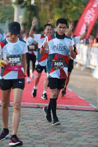 BIB: 3085, 3654
                            <button type="button" onclick="openModal(6493688)" class="btn btn-primary btn-sm float-right btn-popup" data-toggle="modal" data-target=".modal-high-quality">
                        <i class="fas fa-shopping-cart"></i> Add to Cart
                    </button>
                                            <button type="button" onclick="isThisMe(6493688, true)" class="btn btn-success btn-sm float-right btn-popup btn-isme hidden" data-toggle="tooltip" data-placement="bottom" title="นี่คือรูปของคุณใช่ไหม คลิกที่นี่เพื่อเอาเข้าอัลบั้ม">
                        <i class="fas fa-plus"></i> Add to album
                    </button>
                    <button type="button" onclick="isThisMe(6493688, false)" class="btn btn-warning btn-sm float-right btn-popup btn-isnotme hidden">
                        <i class="fas fa-ban"></i> Remove from album
                    </button>