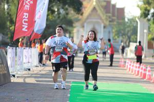 BIB: 7138, 7524
                            <button type="button" onclick="openModal(6505231)" class="btn btn-primary btn-sm float-right btn-popup" data-toggle="modal" data-target=".modal-high-quality">
                        <i class="fas fa-shopping-cart"></i> Add to Cart
                    </button>
                                            <button type="button" onclick="isThisMe(6505231, true)" class="btn btn-success btn-sm float-right btn-popup btn-isme hidden" data-toggle="tooltip" data-placement="bottom" title="นี่คือรูปของคุณใช่ไหม คลิกที่นี่เพื่อเอาเข้าอัลบั้ม">
                        <i class="fas fa-plus"></i> Add to album
                    </button>
                    <button type="button" onclick="isThisMe(6505231, false)" class="btn btn-warning btn-sm float-right btn-popup btn-isnotme hidden">
                        <i class="fas fa-ban"></i> Remove from album
                    </button>