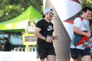 BIB: 3800
                            <button type="button" onclick="openModal(6503696)" class="btn btn-primary btn-sm float-right btn-popup" data-toggle="modal" data-target=".modal-high-quality">
                        <i class="fas fa-shopping-cart"></i> Add to Cart
                    </button>
                                            <button type="button" onclick="isThisMe(6503696, true)" class="btn btn-success btn-sm float-right btn-popup btn-isme hidden" data-toggle="tooltip" data-placement="bottom" title="นี่คือรูปของคุณใช่ไหม คลิกที่นี่เพื่อเอาเข้าอัลบั้ม">
                        <i class="fas fa-plus"></i> Add to album
                    </button>
                    <button type="button" onclick="isThisMe(6503696, false)" class="btn btn-warning btn-sm float-right btn-popup btn-isnotme hidden">
                        <i class="fas fa-ban"></i> Remove from album
                    </button>