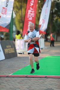 BIB: 102, 2019
                            <button type="button" onclick="openModal(6498320)" class="btn btn-primary btn-sm float-right btn-popup" data-toggle="modal" data-target=".modal-high-quality">
                        <i class="fas fa-shopping-cart"></i> Add to Cart
                    </button>
                                            <button type="button" onclick="isThisMe(6498320, true)" class="btn btn-success btn-sm float-right btn-popup btn-isme hidden" data-toggle="tooltip" data-placement="bottom" title="นี่คือรูปของคุณใช่ไหม คลิกที่นี่เพื่อเอาเข้าอัลบั้ม">
                        <i class="fas fa-plus"></i> Add to album
                    </button>
                    <button type="button" onclick="isThisMe(6498320, false)" class="btn btn-warning btn-sm float-right btn-popup btn-isnotme hidden">
                        <i class="fas fa-ban"></i> Remove from album
                    </button>