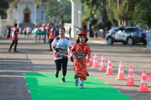 BIB: 6526, 6439
                            <button type="button" onclick="openModal(6505308)" class="btn btn-primary btn-sm float-right btn-popup" data-toggle="modal" data-target=".modal-high-quality">
                        <i class="fas fa-shopping-cart"></i> Add to Cart
                    </button>
                                            <button type="button" onclick="isThisMe(6505308, true)" class="btn btn-success btn-sm float-right btn-popup btn-isme hidden" data-toggle="tooltip" data-placement="bottom" title="นี่คือรูปของคุณใช่ไหม คลิกที่นี่เพื่อเอาเข้าอัลบั้ม">
                        <i class="fas fa-plus"></i> Add to album
                    </button>
                    <button type="button" onclick="isThisMe(6505308, false)" class="btn btn-warning btn-sm float-right btn-popup btn-isnotme hidden">
                        <i class="fas fa-ban"></i> Remove from album
                    </button>